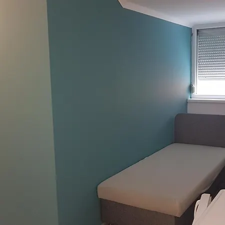 Mika Guest house *
